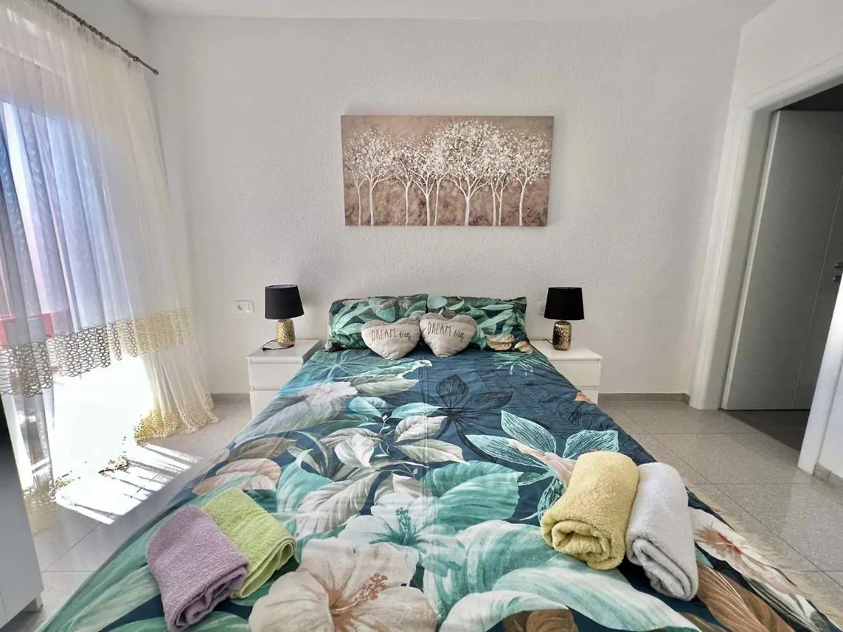Apartment In Dramalj 45031